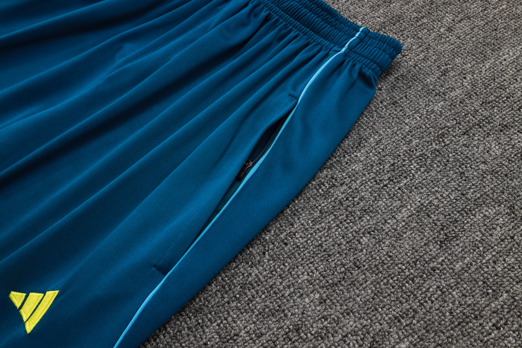 Juventus Training Kit (Sweatshirt+Pants) Indigo Blue 2025/26