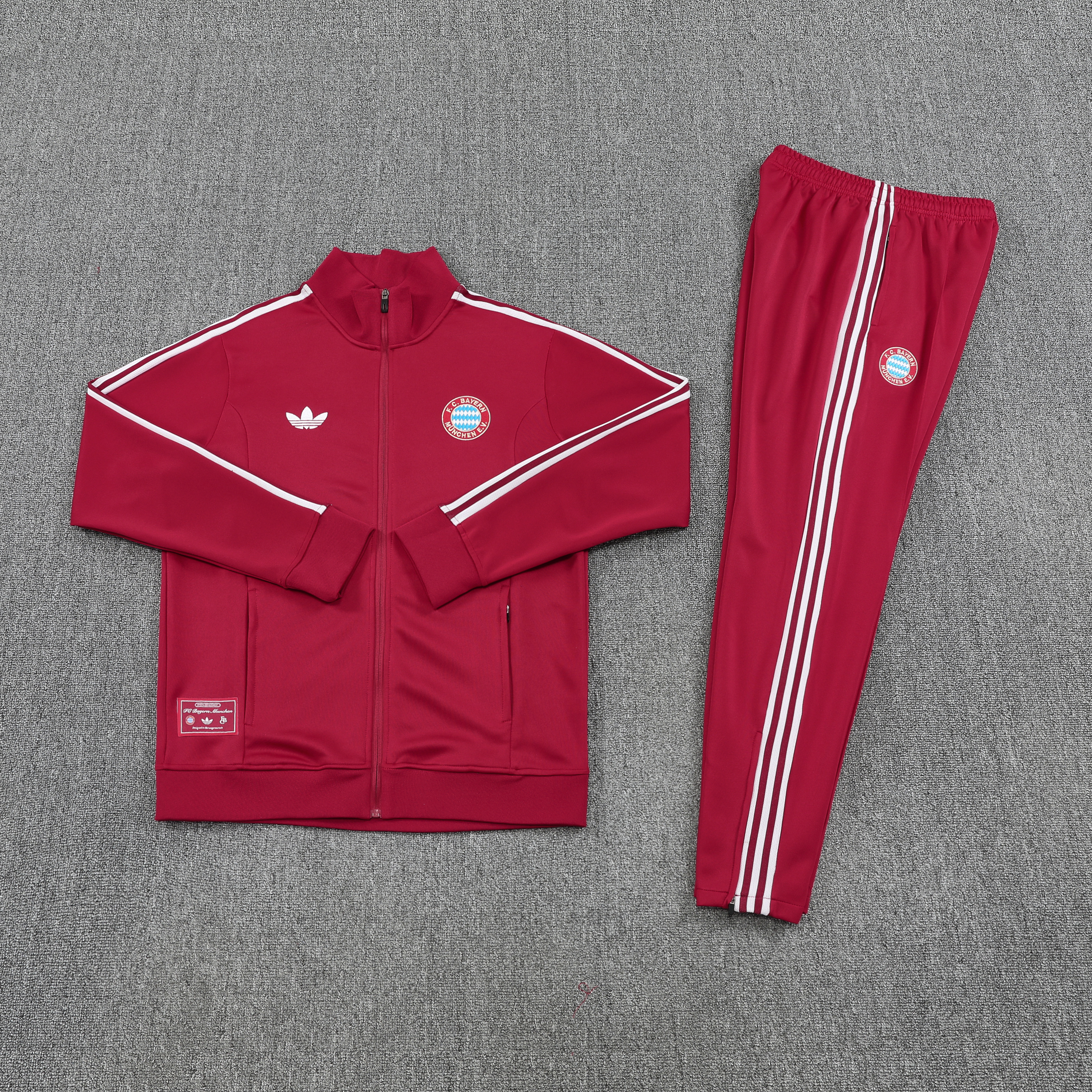 Bayern Munich Training Kit (Jacket+Pants) Red 2025/26