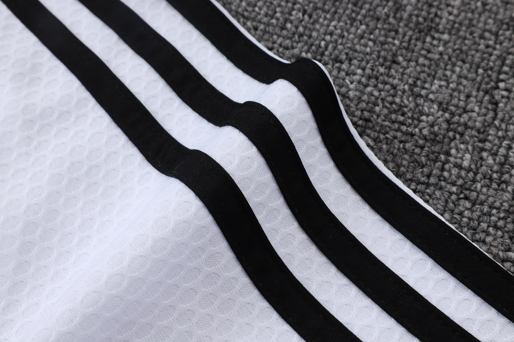 Juventus Training Jersey Kit White 2025/26