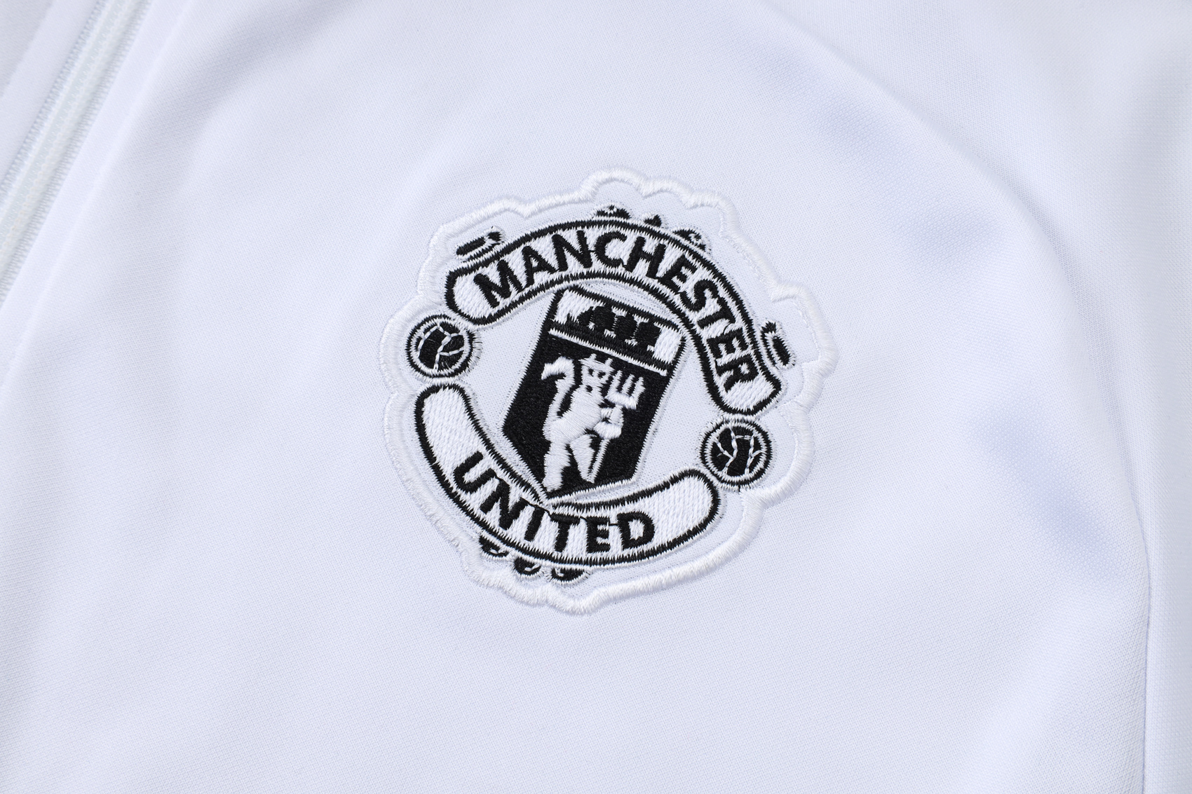 Manchester United Training Kit (Jacket+Pants) White 2025/26