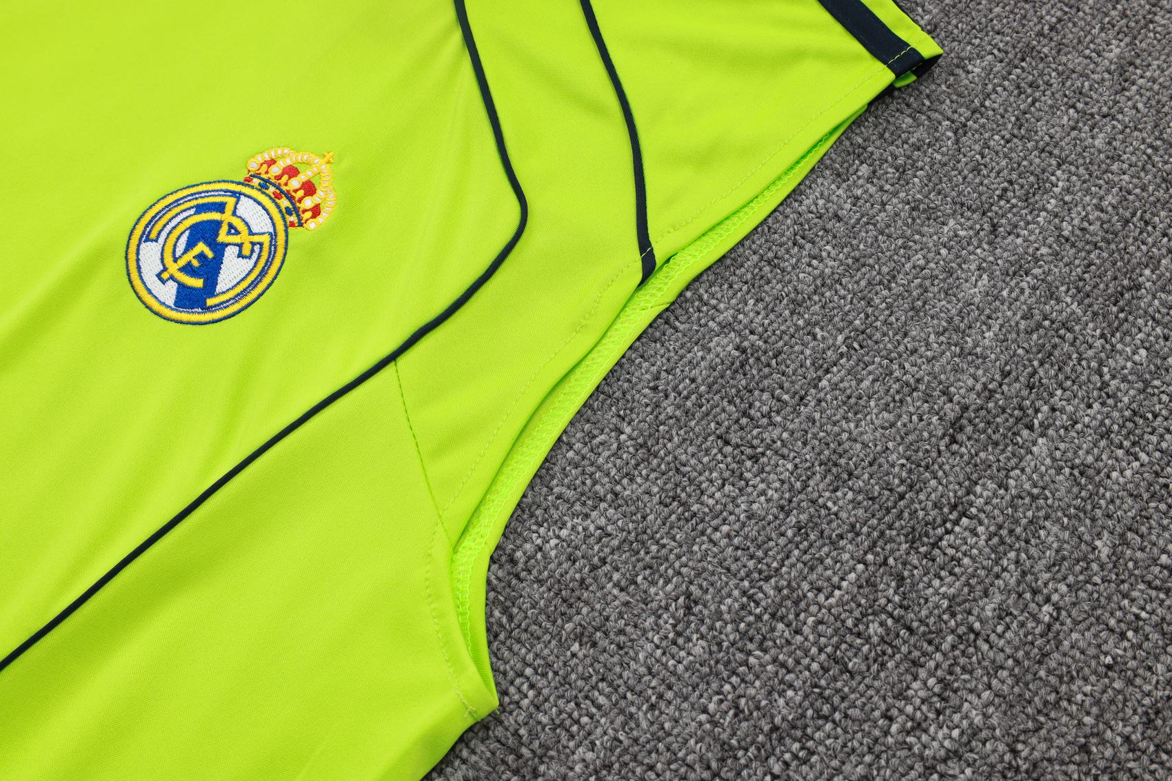 Real Madrid Sleeveless Training Kit Green 2025/26