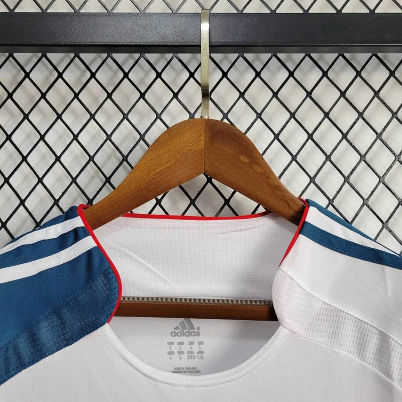 Liverpool Retro Football Jersey Third Away Long Sleeve Custom Shirt 2006/07