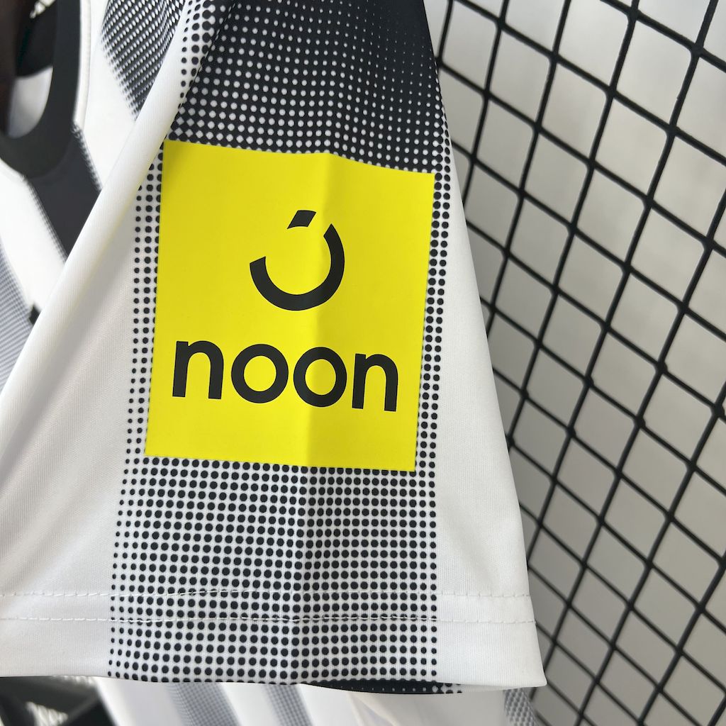 Newcastle United Football Jersey Home Custom Shirt 2025/26