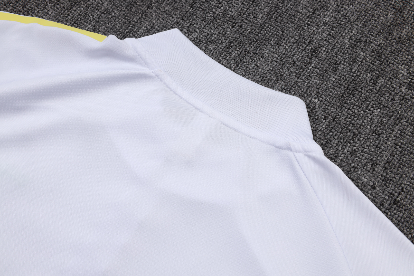 Juventus Training Kit (Sweatshirt+Pants) White 2025/26