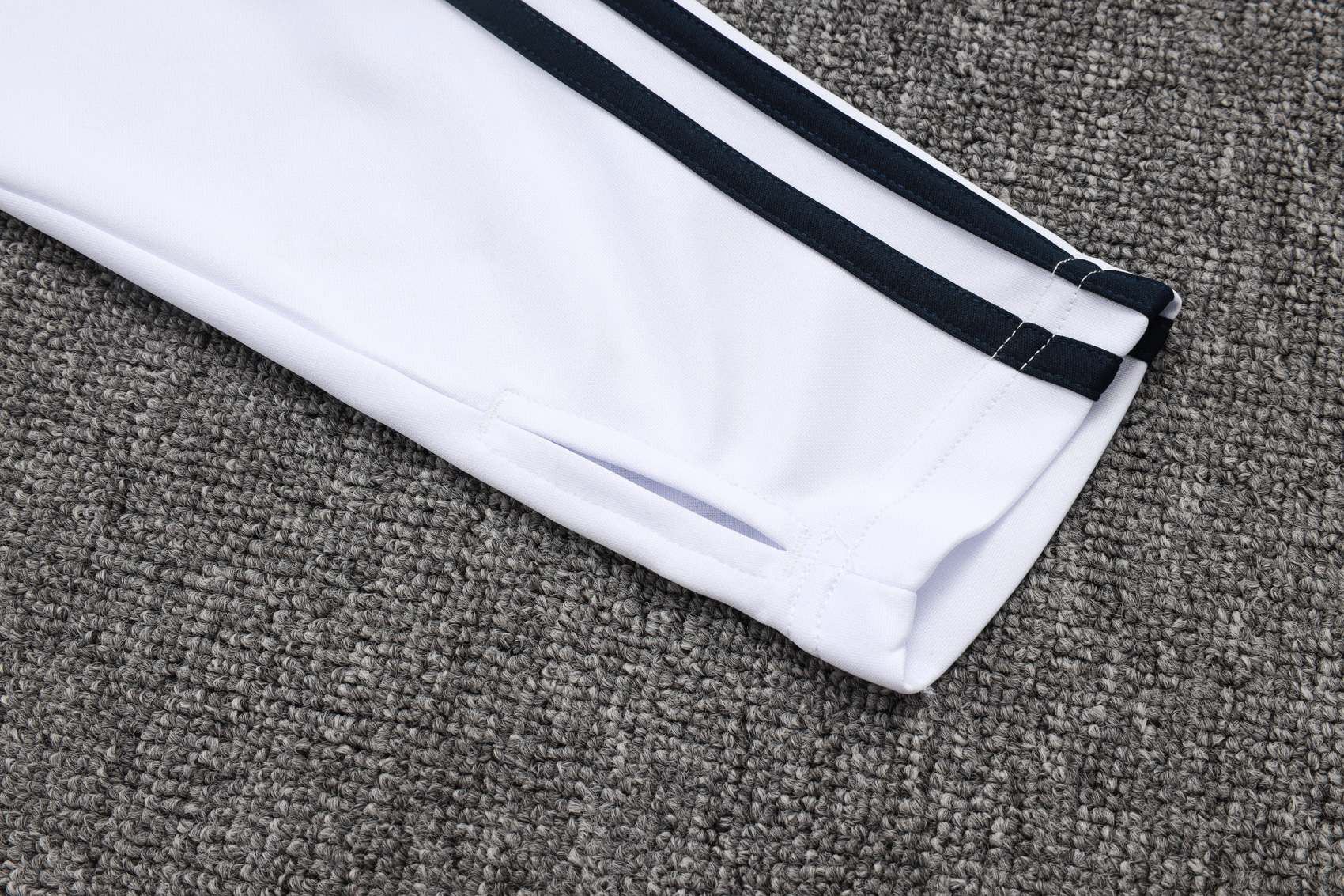 Real Madrid Training Kit (Sweatshirt+Pants) White 2025/26