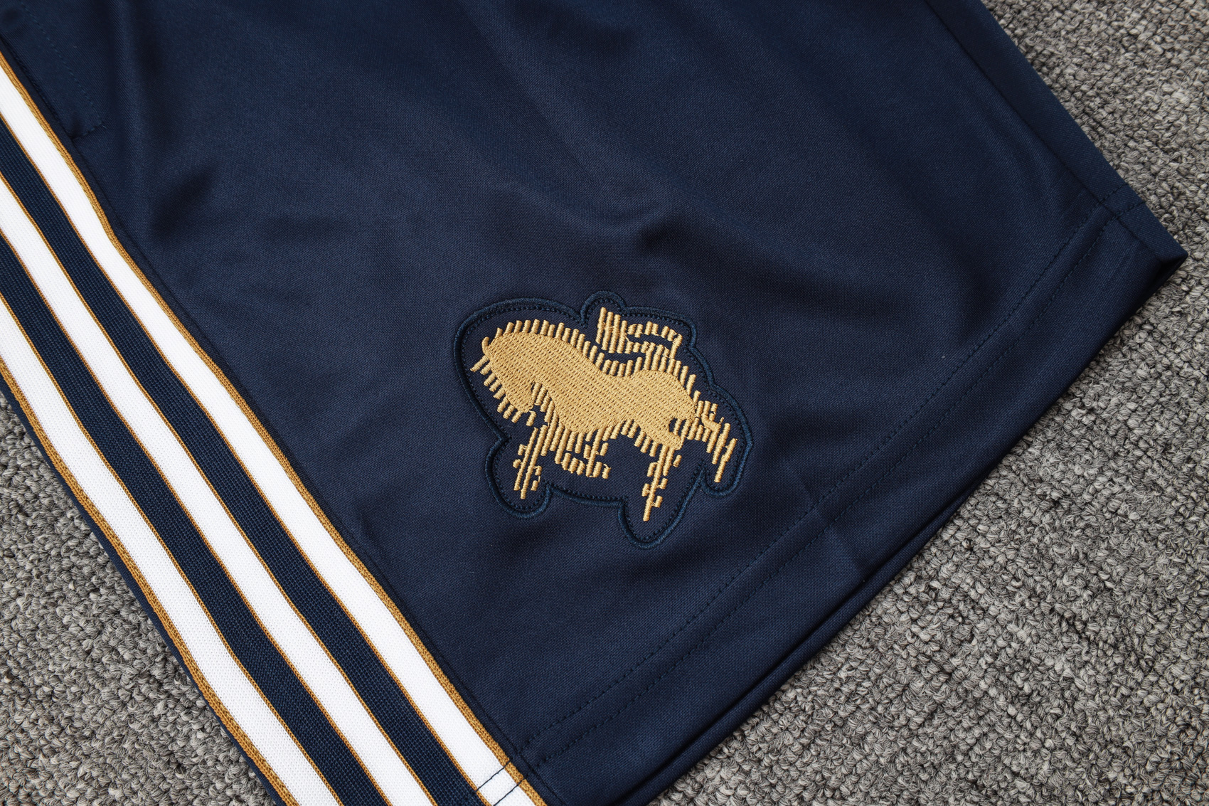 Juventus Sleeveless Training Kit 2025/26