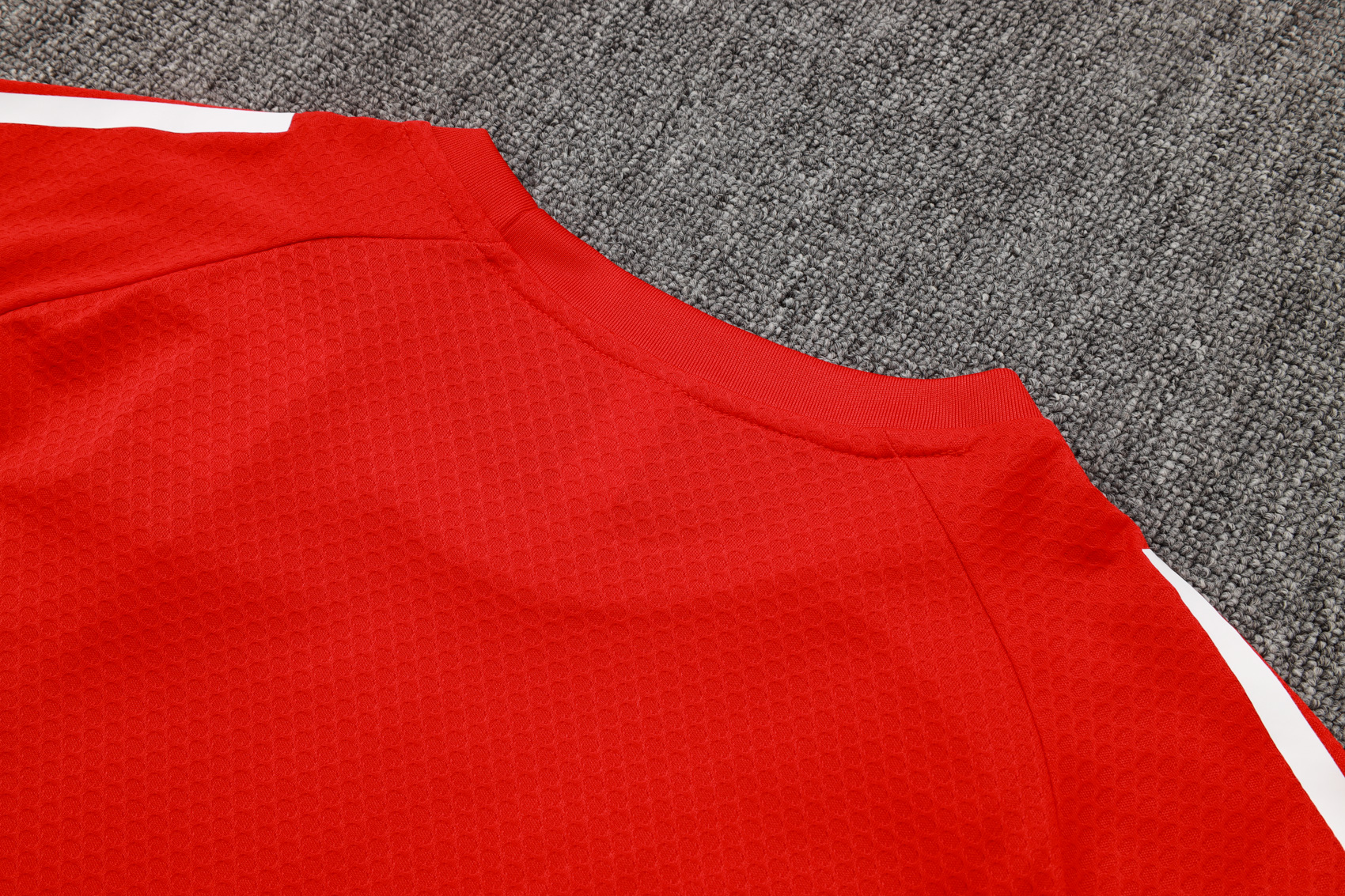 Liverpool Training Jersey Kit Red 2025/26