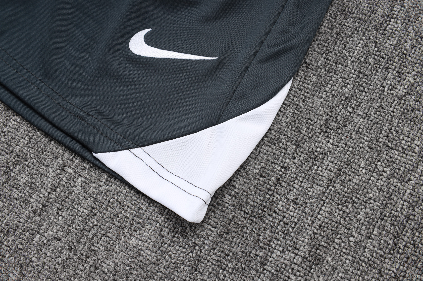 Chelsea Training Jersey Kit White 2025/26