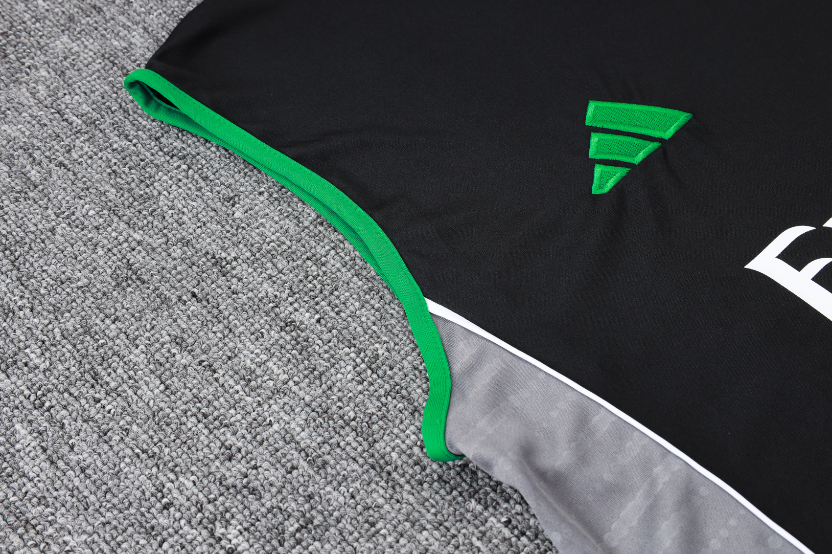 Arsenal Sleeveless Training Kit Black 2025/26