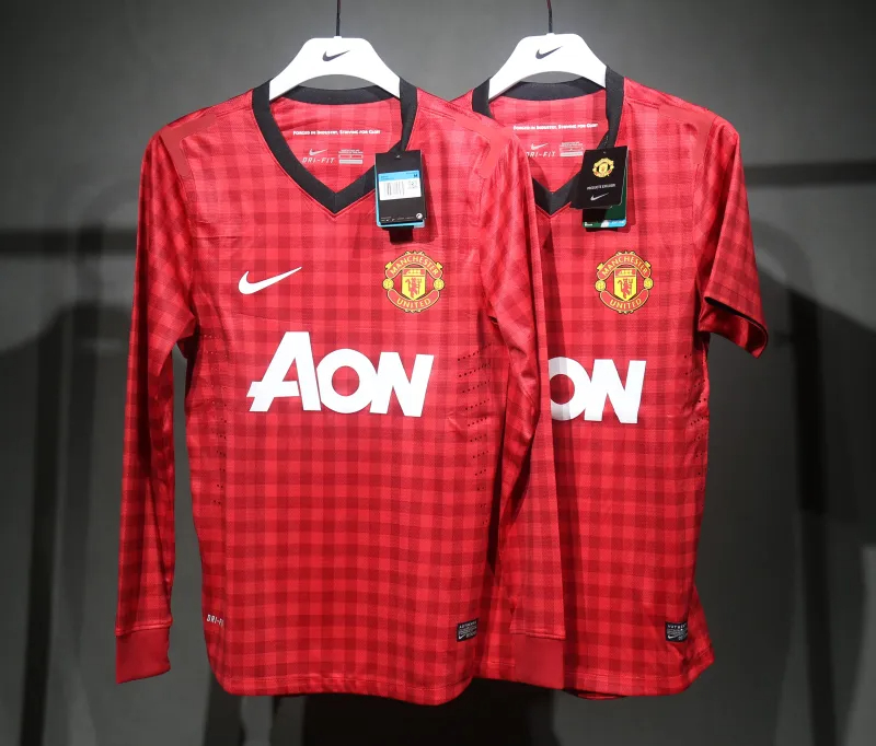 Manchester United Authentic Retro Home Long Sleeve Football Jersey Shirt 2012/13