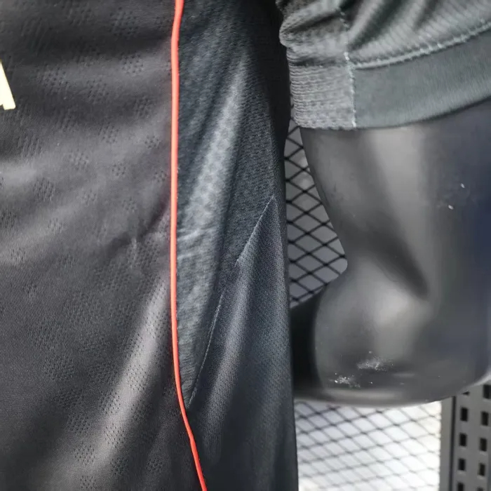 Liverpool Authentic Football Jersey Black Special Edition Shirt 2025/26