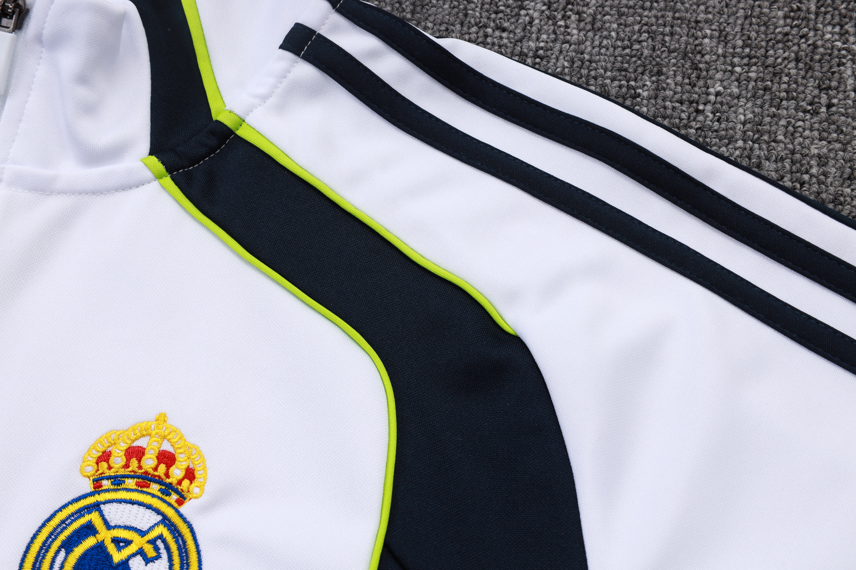 Real Madrid Training Kit (Jacket+Pants) White 2025/26