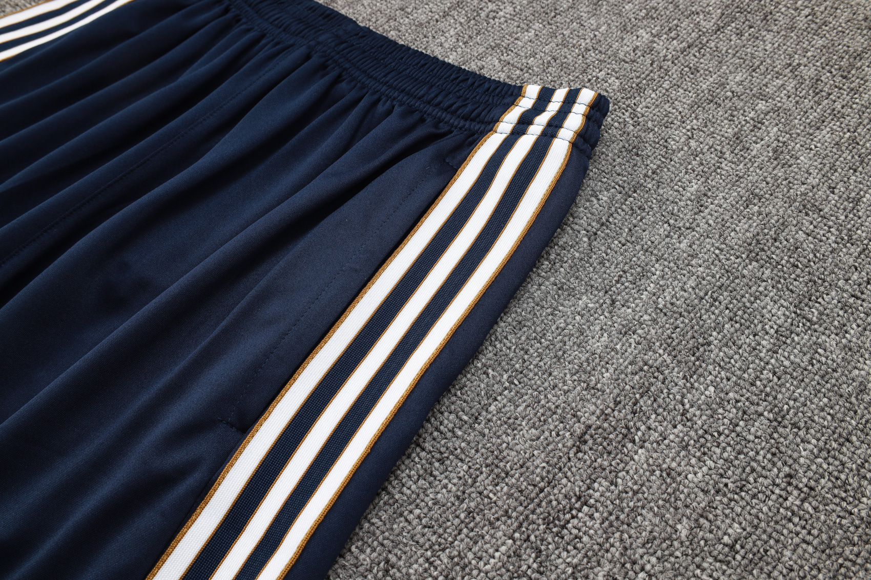 Juventus Sleeveless Training Kit 2025/26