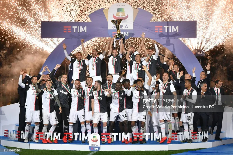 Juventus Authentic Soccer Jersey Home Shirt 2019-20