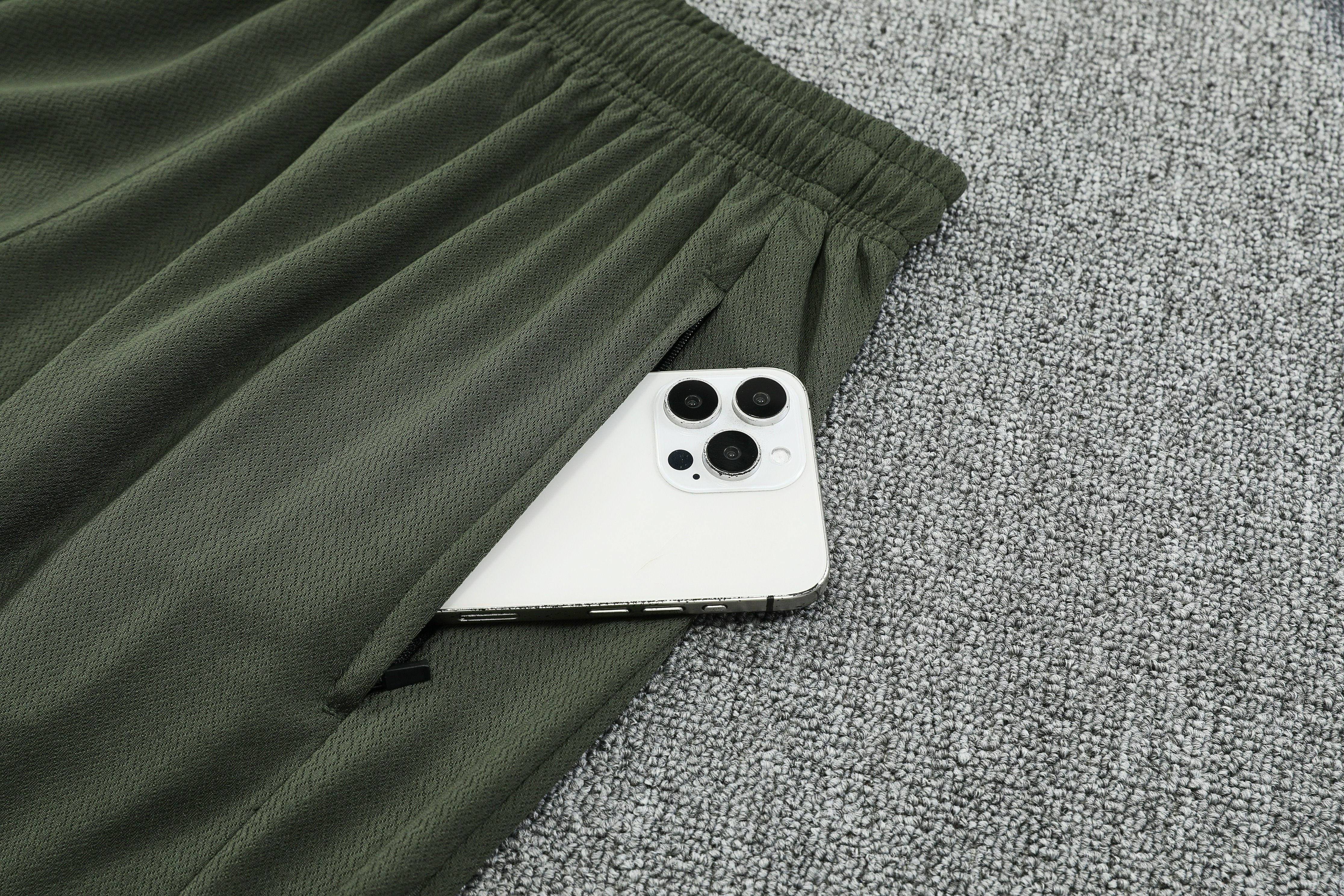 Chelsea Sleeveless Training Kit Green 2025/26