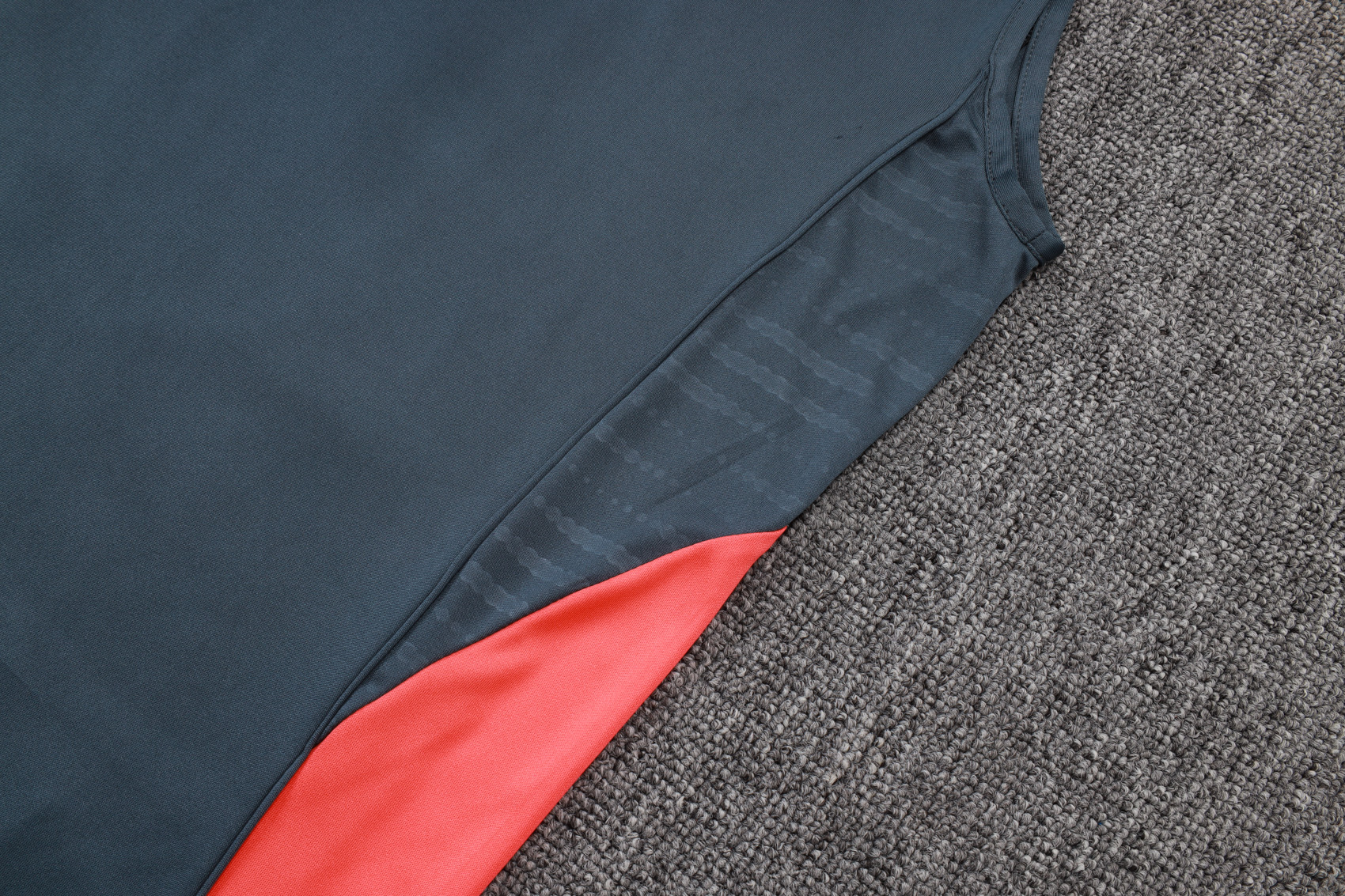 Bayern Munich Sleeveless Training Kit Gray 2025/26