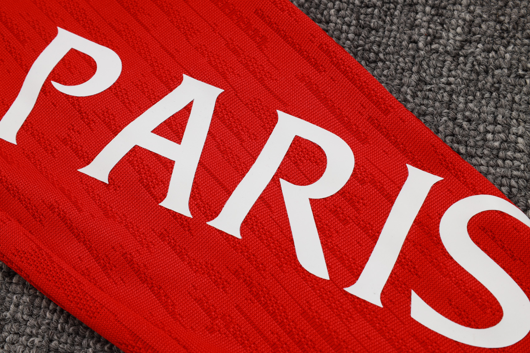 PSG Authentic Training Kit (Sweatshirt+Pants) Red 2025/26 - Player Version