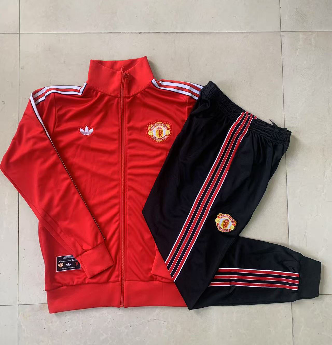 Kids Manchester United Training Kit (Jacket+Pants) Red 2025/26
