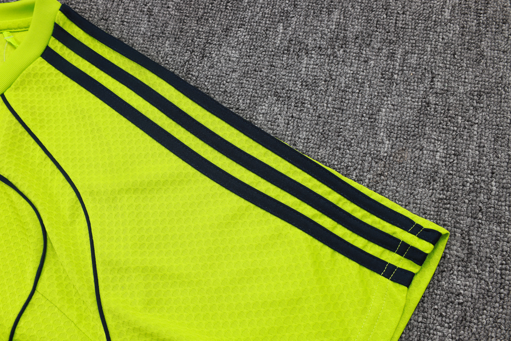 Real Madrid Training Jersey Kit Green 2025/26