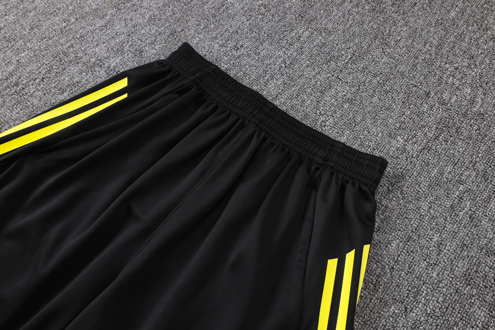 Manchester United Training Jersey Kit Black 2025/26