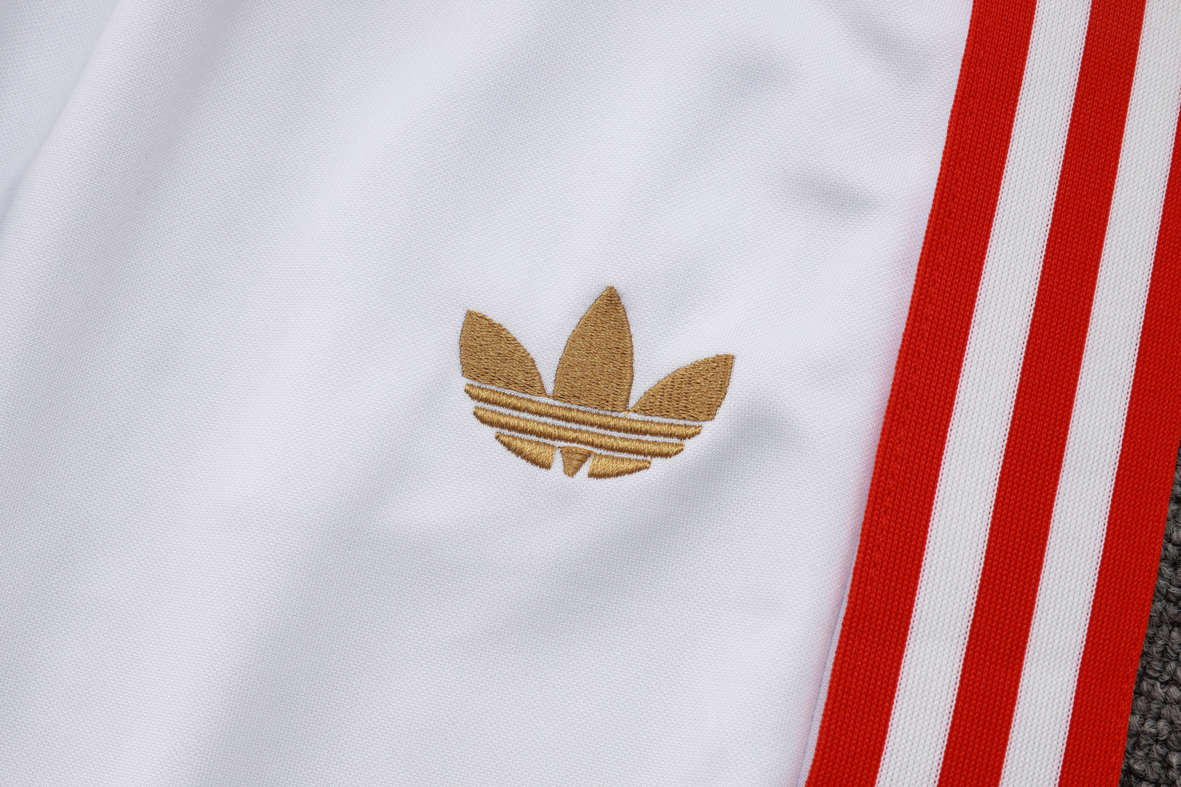 Bayern Munich Training Kit (Jacket+Pants) White 2025/26 - 125th Anniversary
