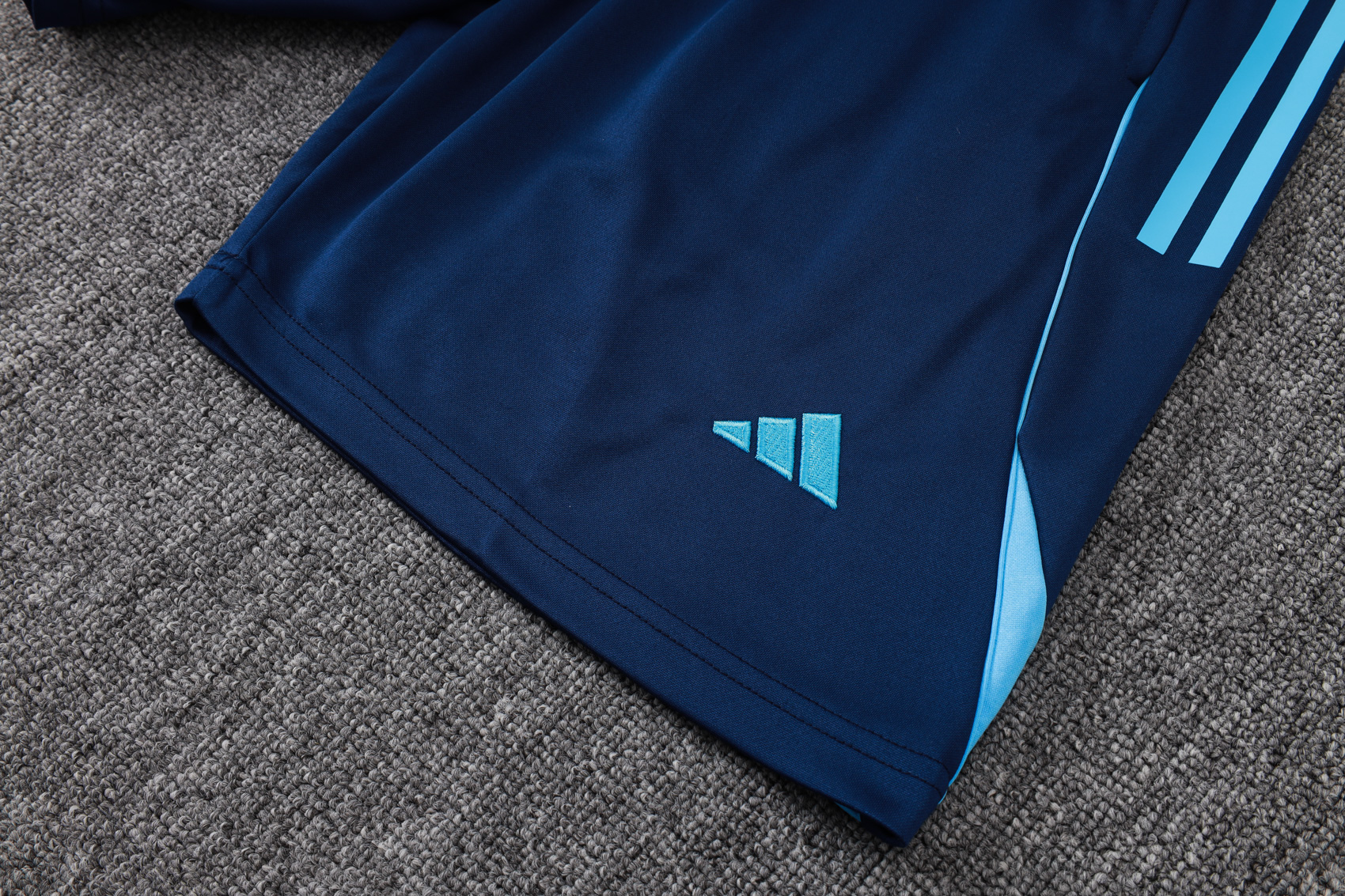 Arsenal Sleeveless Training Kit Blue 2025/26