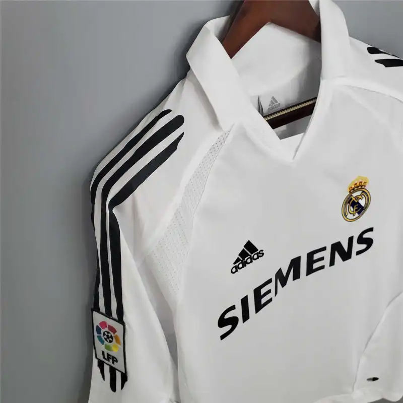 Real Madrid Retro Jersey Home Custom Soccer Shirt 2005-06