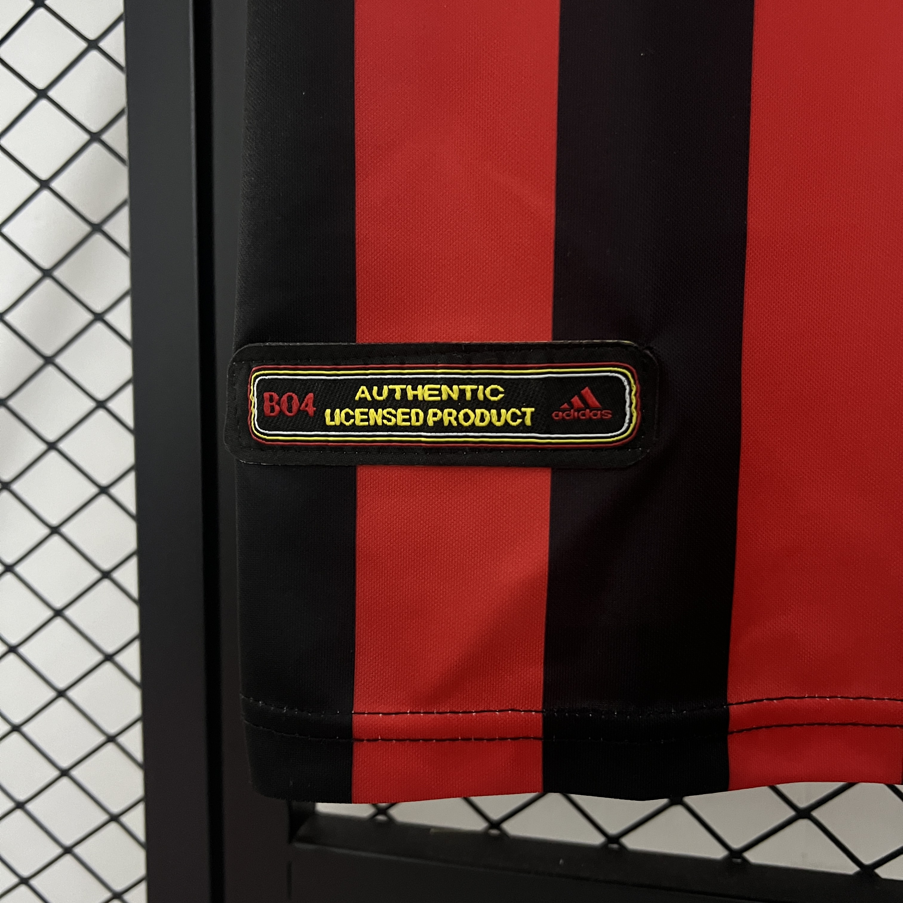 Bayer 04 Leverkusen Retro Soccer Jersey Home Custom Shirt 2001/02