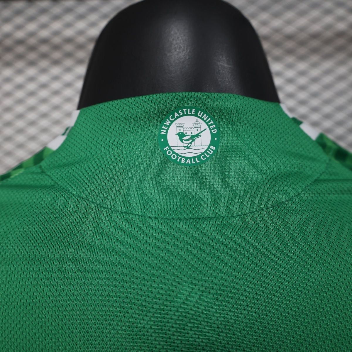 Newcastle United Authentic Football Jersey Away Shirt 2025/26