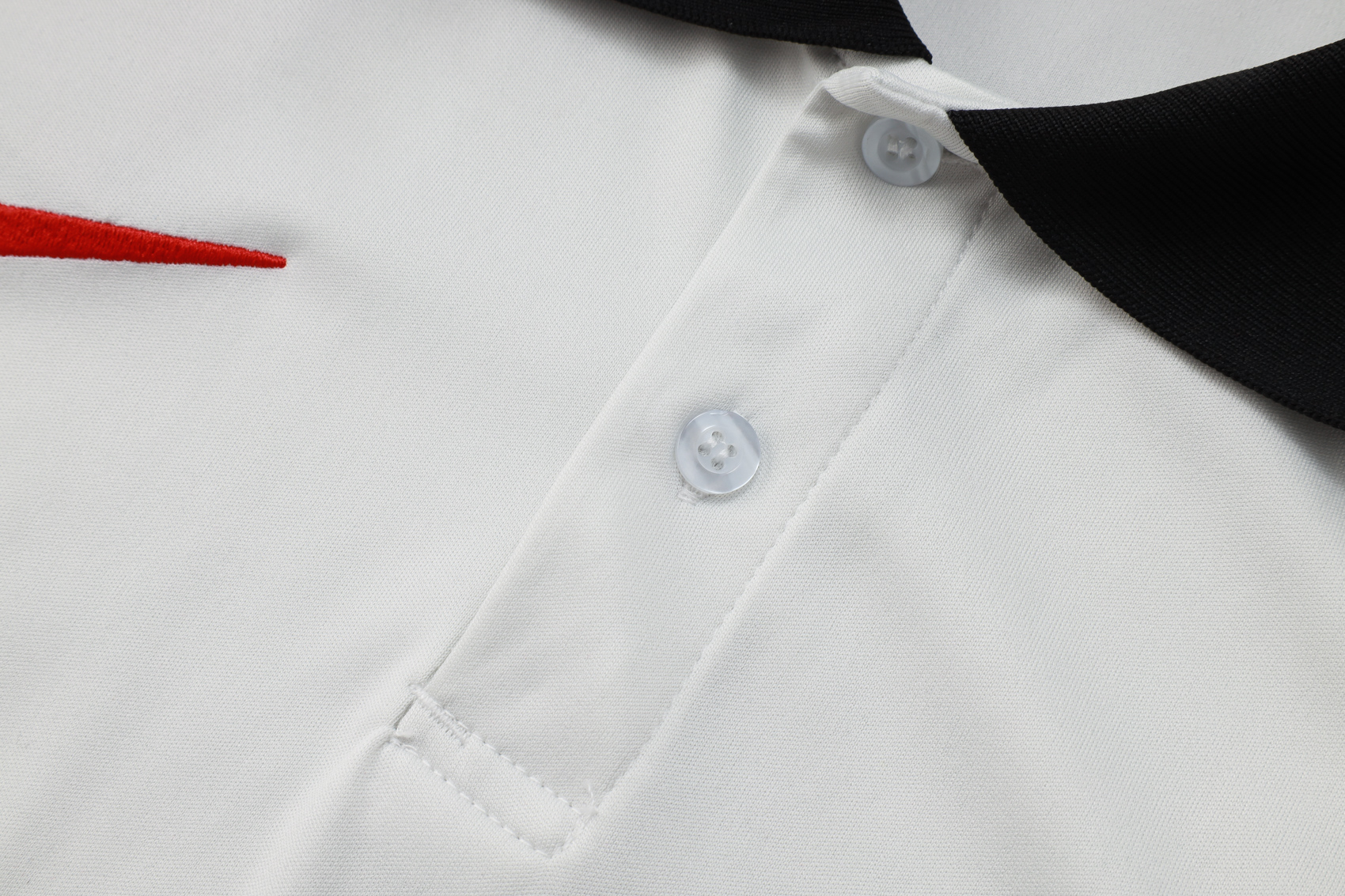 Liverpool Training Kit (Polo+Pants) White 2025/26