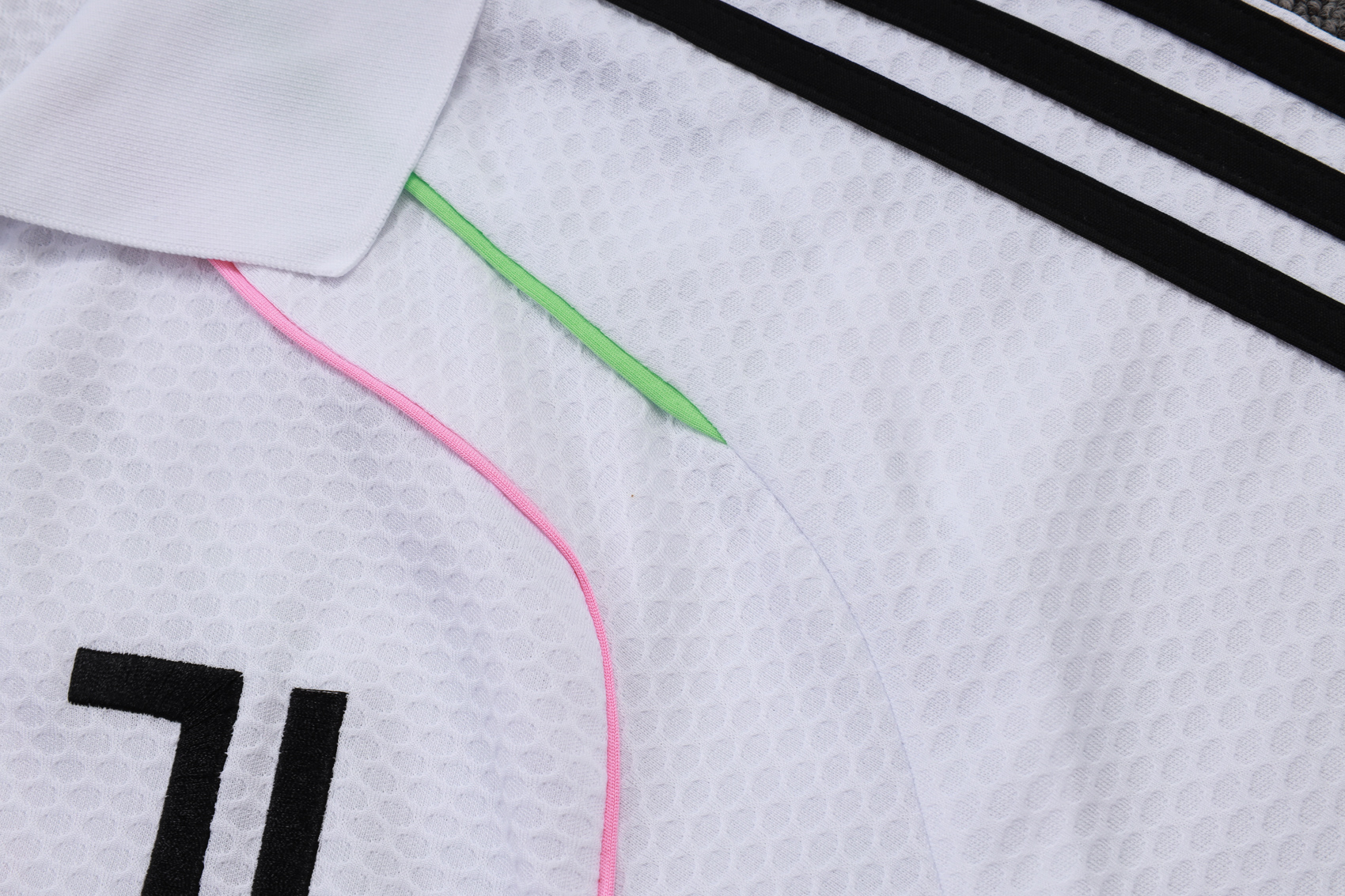 Juventus Training Kit (Polo+Pants) White 2025/26