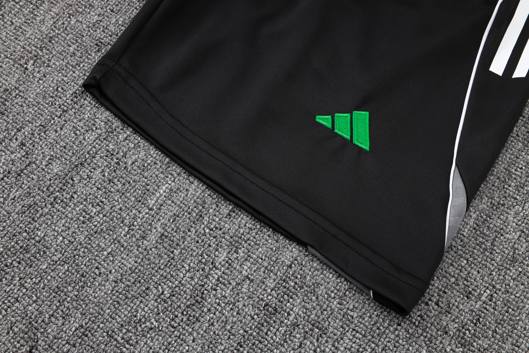 Arsenal Sleeveless Training Kit Black 2025/26