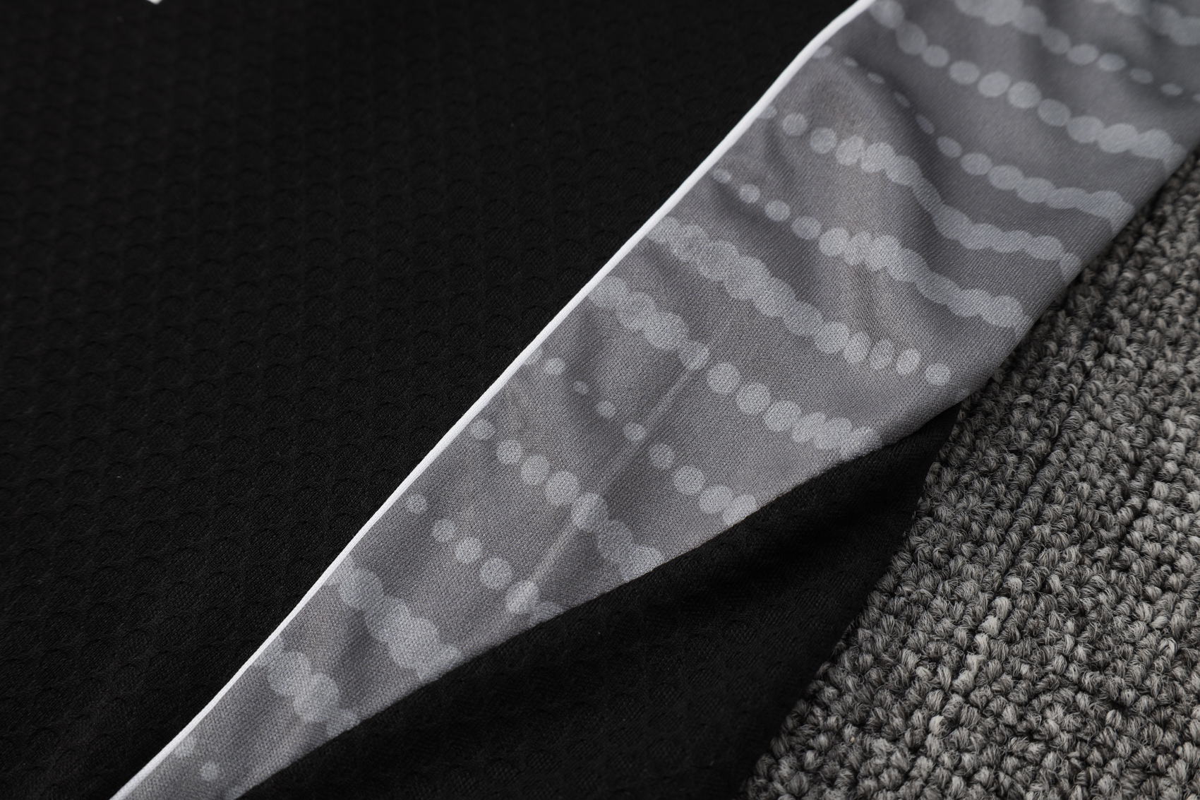 Real Madrid Training Jersey Kit Black 2025/26