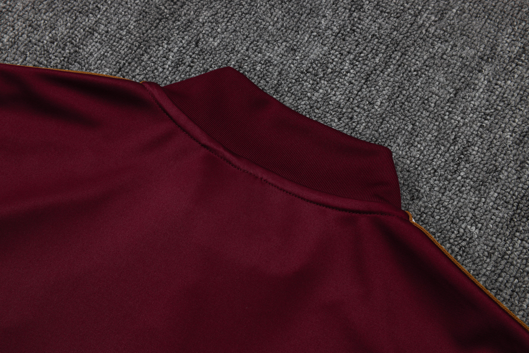 Ajax Training Kit (Sweatshirt+Pants) Deep Red 2025/26