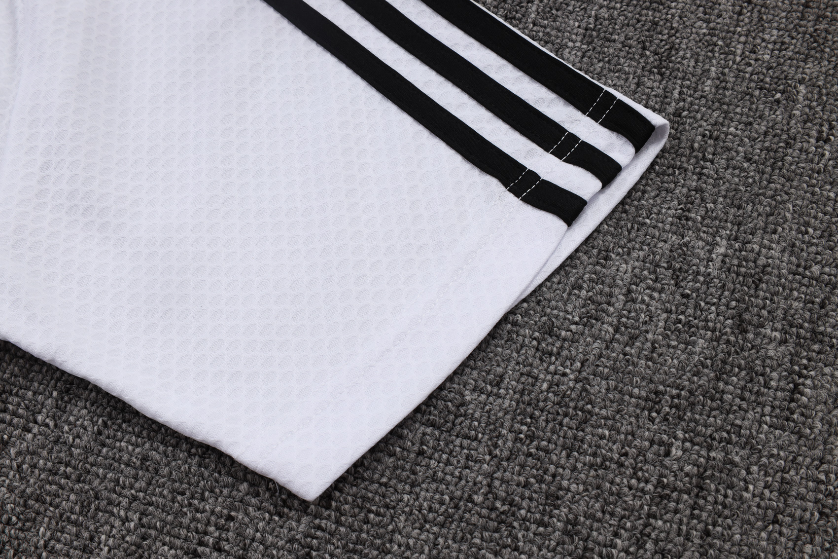 Juventus Training Kit (Polo+Pants) White 2025/26