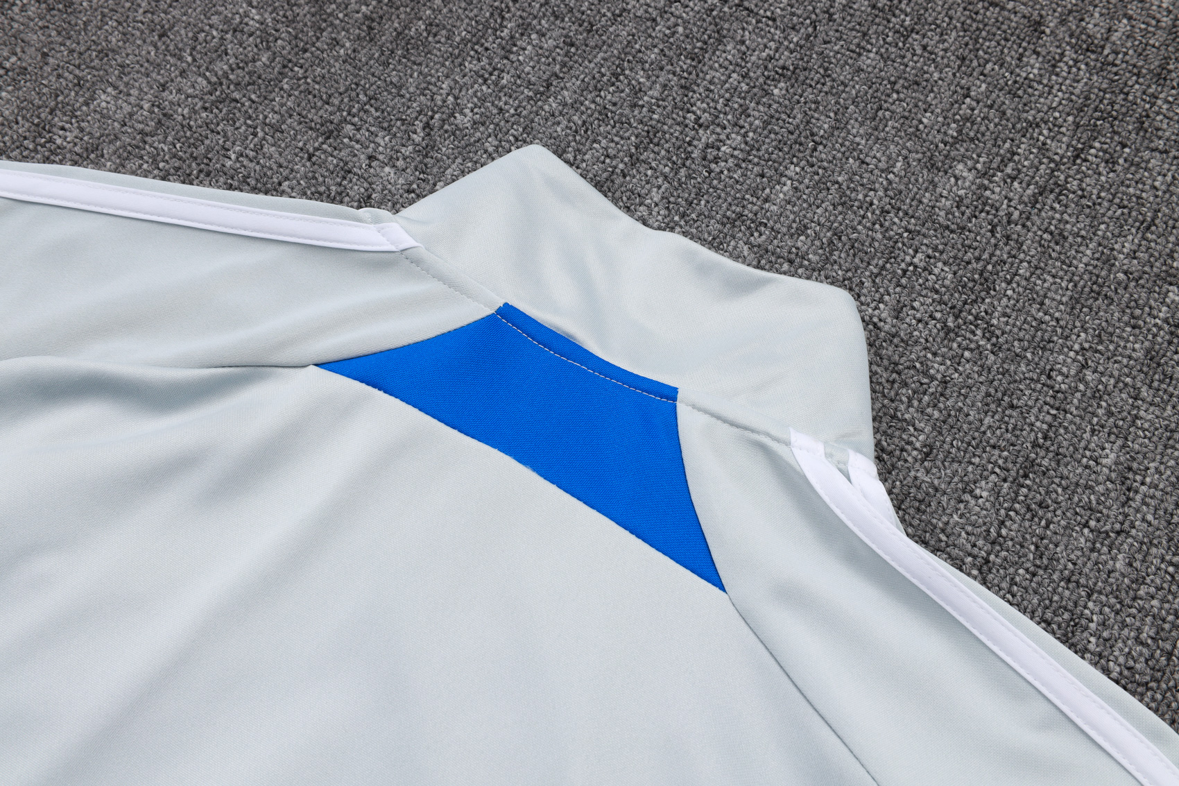 Bayern Munich Training Kit (Sweatshirt+Pants) Light Grey 2025/26