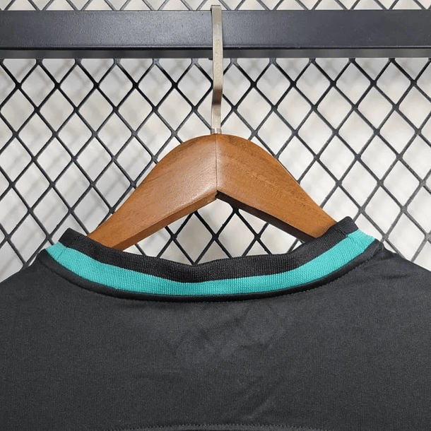 Liverpool Football Jersey x LeBron James Joint Special Edition Custom Shirt 2024/25