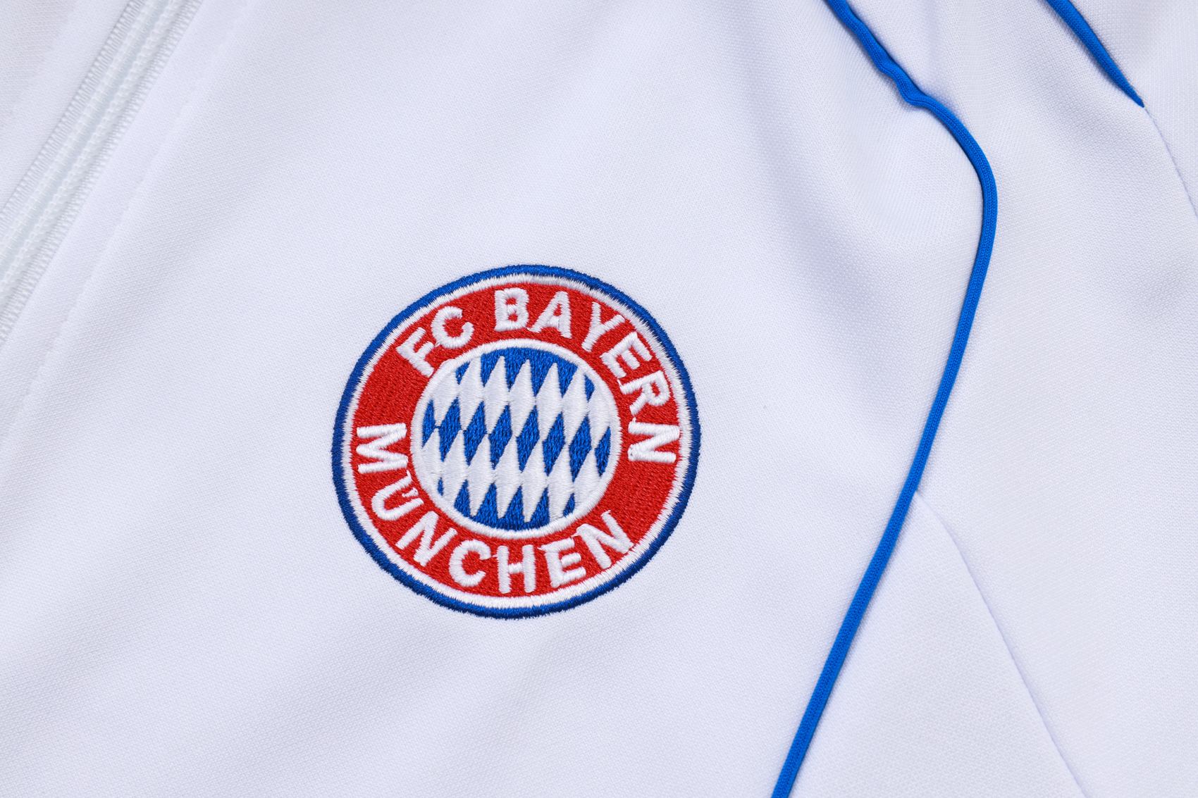 Bayern Munich Training Kit (Jacket+Pants) White 2025/26