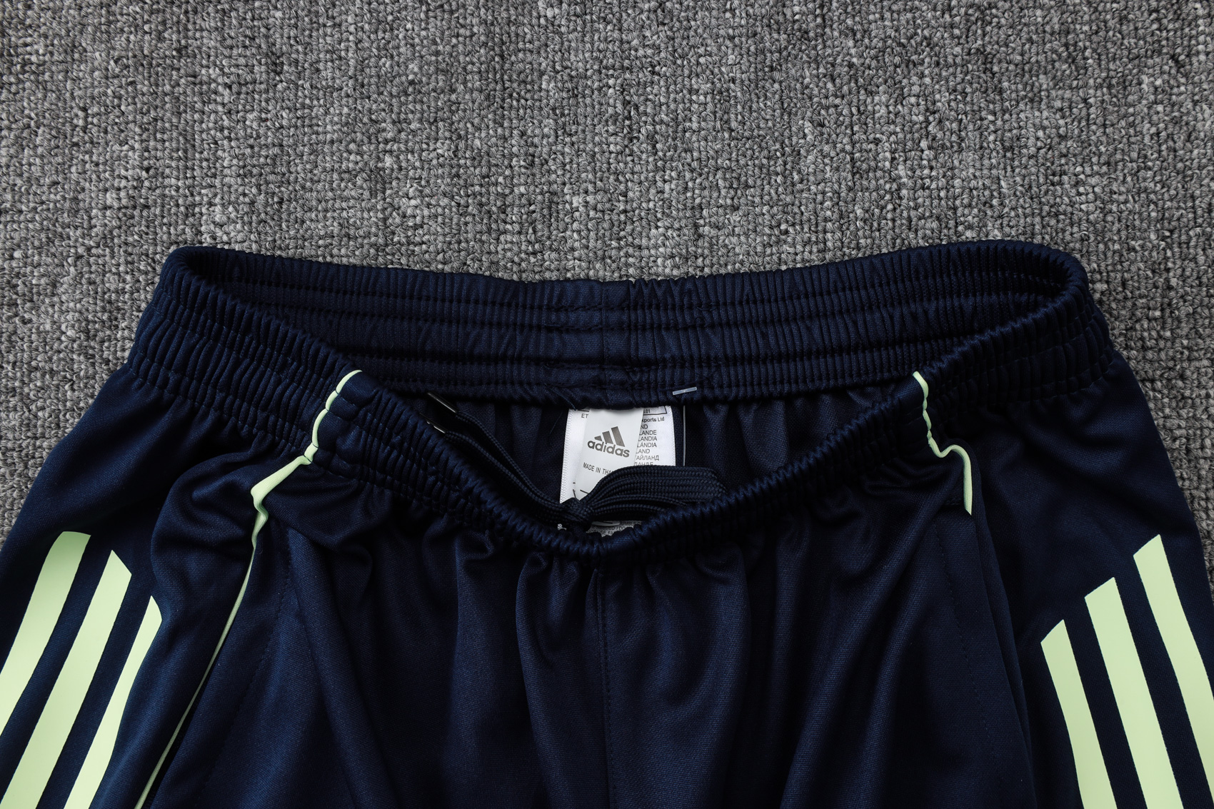 Real Madrid Training Jersey Kit Green 2025/26