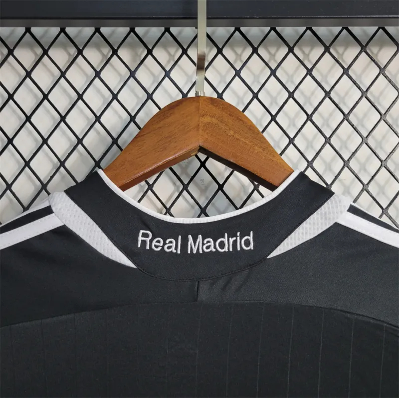 Real Madrid Retro Jersey Away Long Sleeve Custom Soccer Shirt 2006/07
