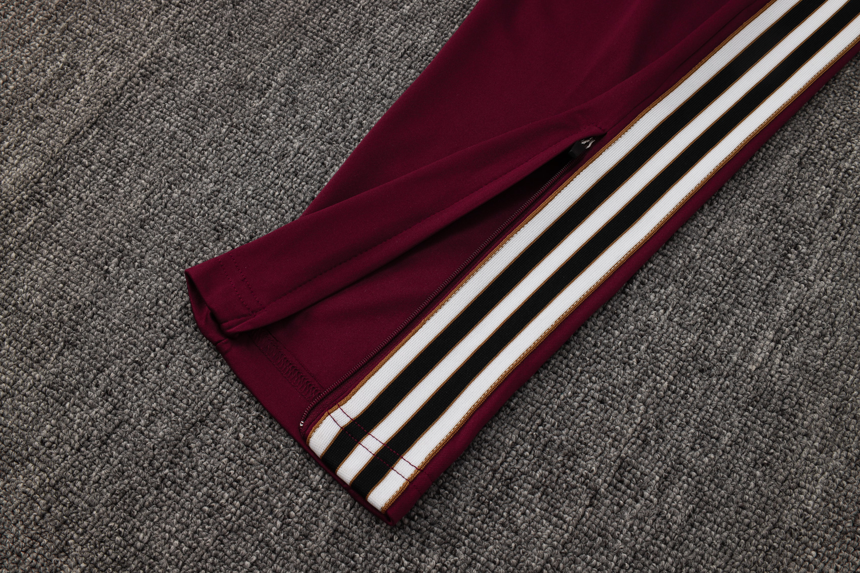 Ajax Training Kit (Polo+Pants) Deep Red 2025/26