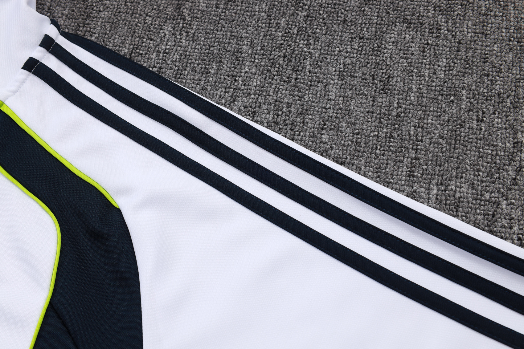 Real Madrid Training Kit (Jacket+Pants) White 2025/26