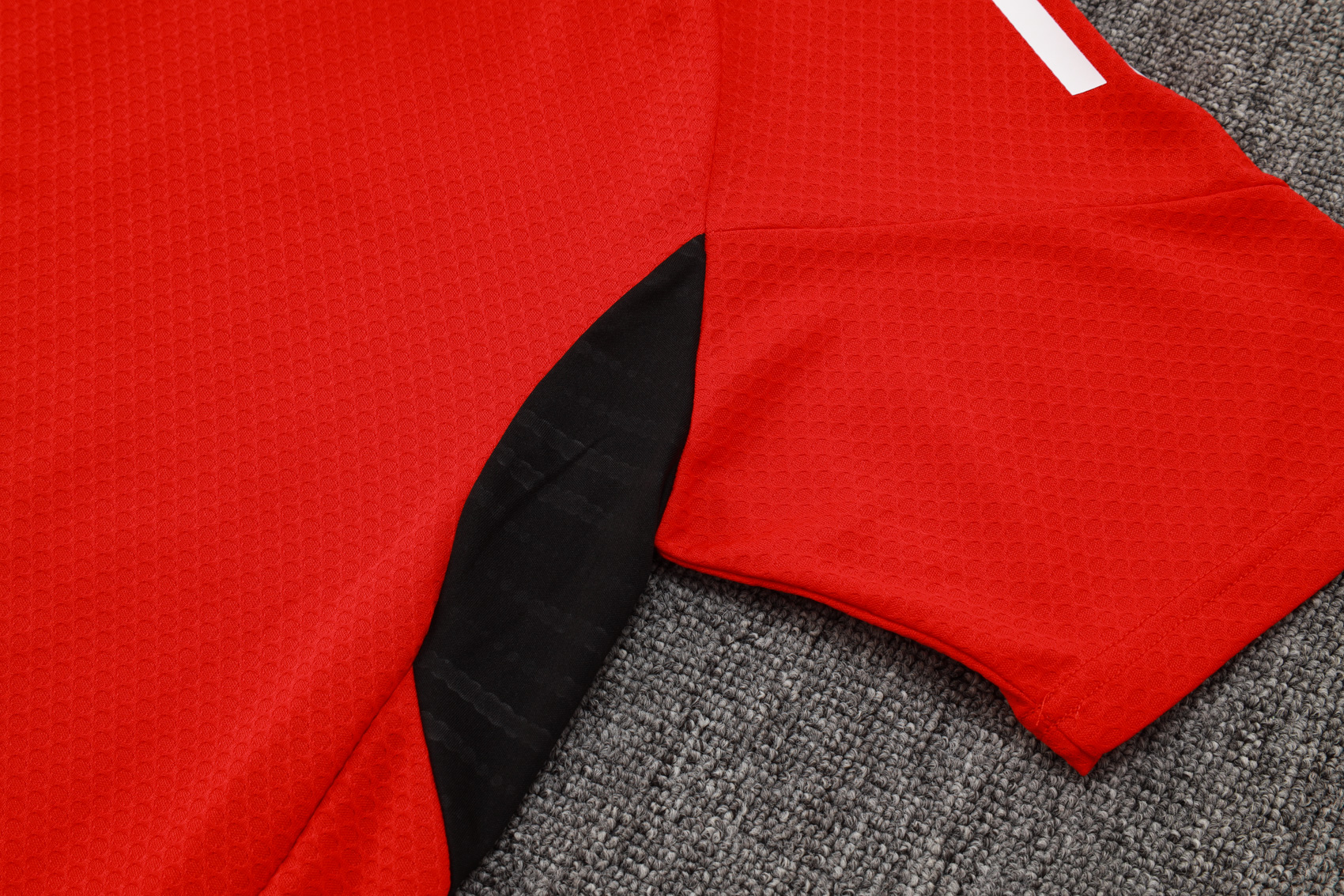 Liverpool Training Jersey Kit Red 2025/26