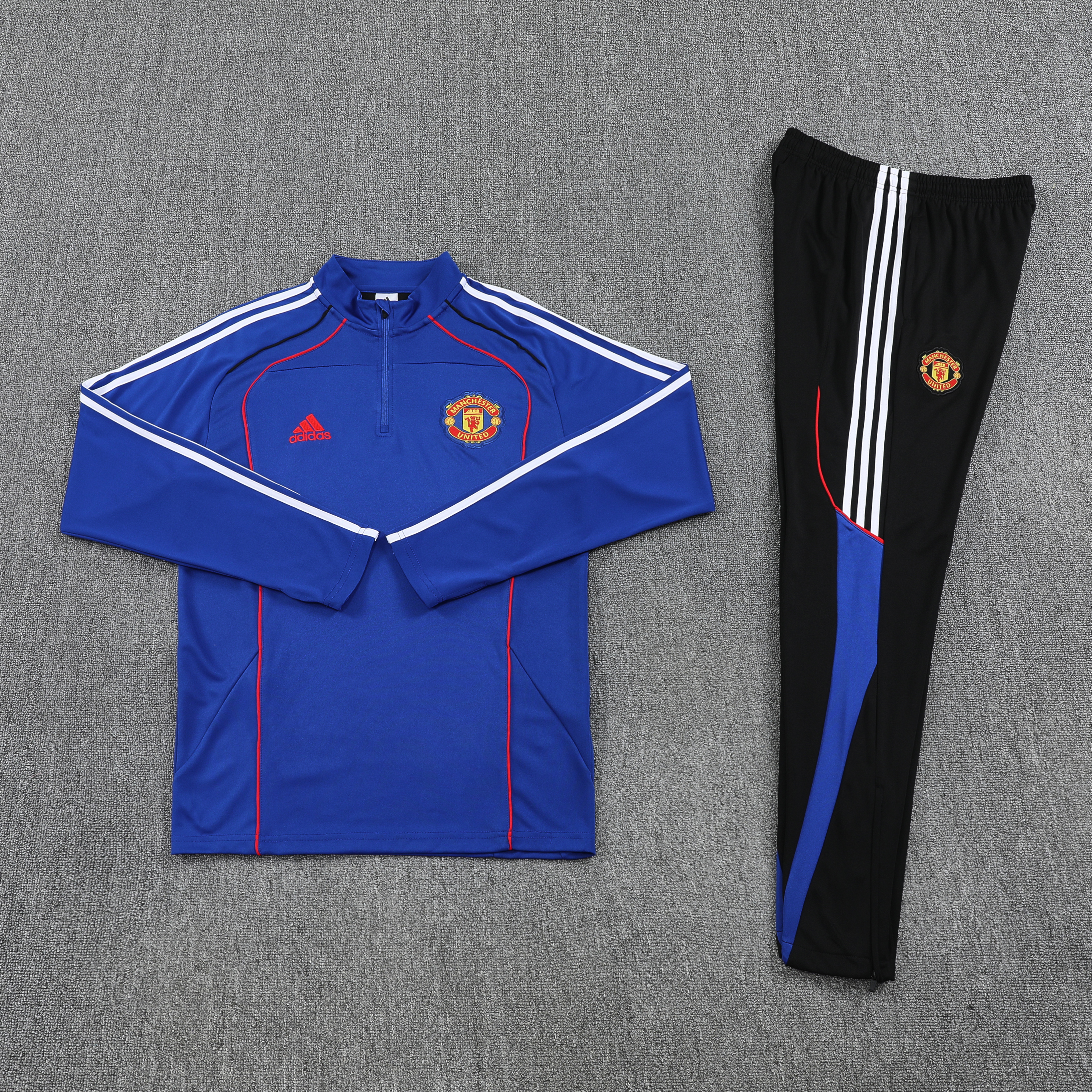 Manchester United Authentic Training Kit (Sweatshirt+Pants) Blue 2025/26 - Player Version