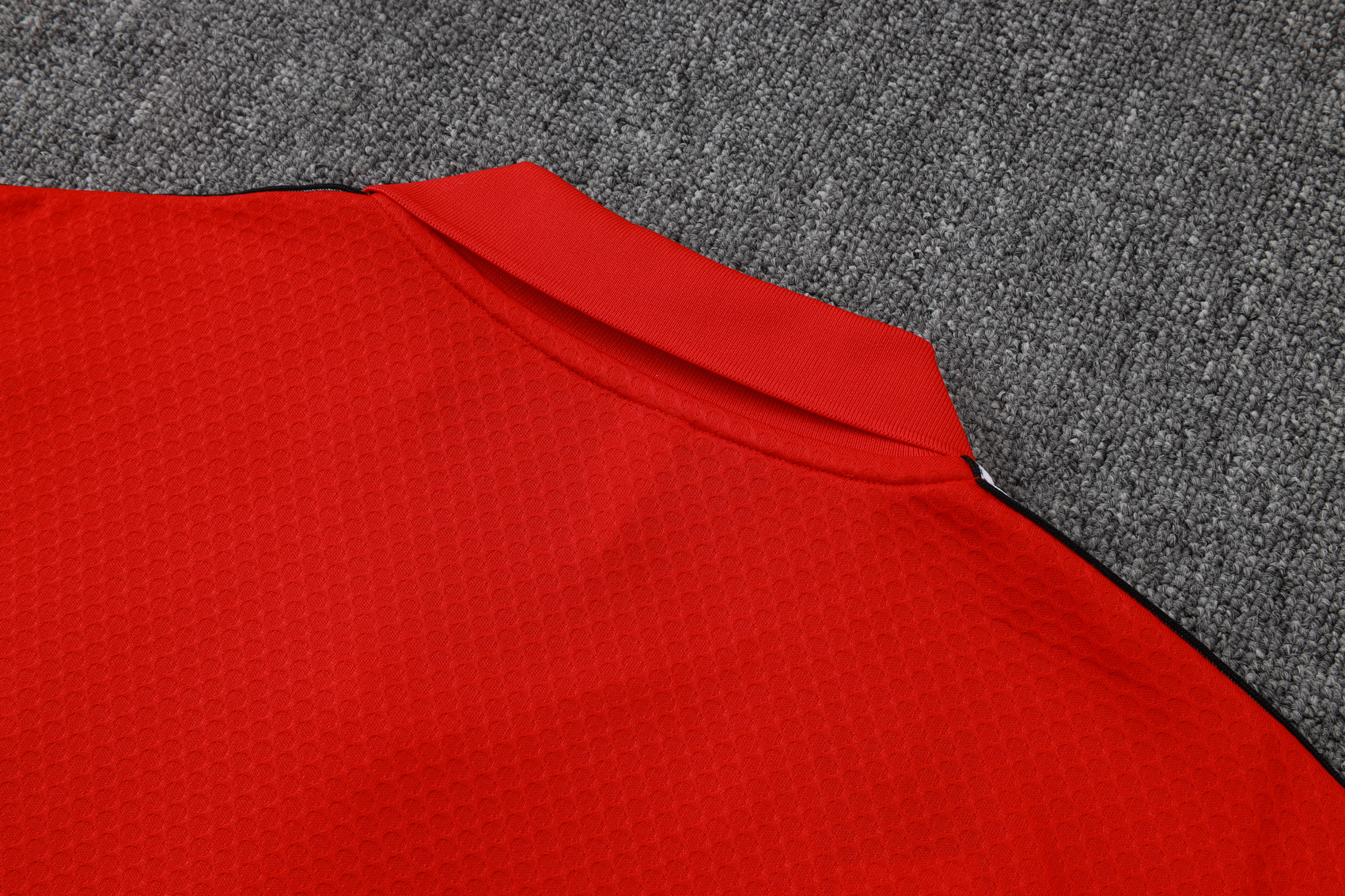 Liverpool Training Kit (Polo+Pants) Red 2025/26