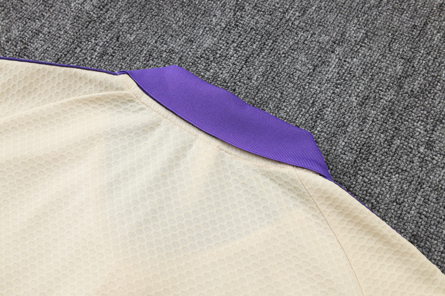 Real Madrid Training Kit (Polo+Pants) Apricot 2025/26