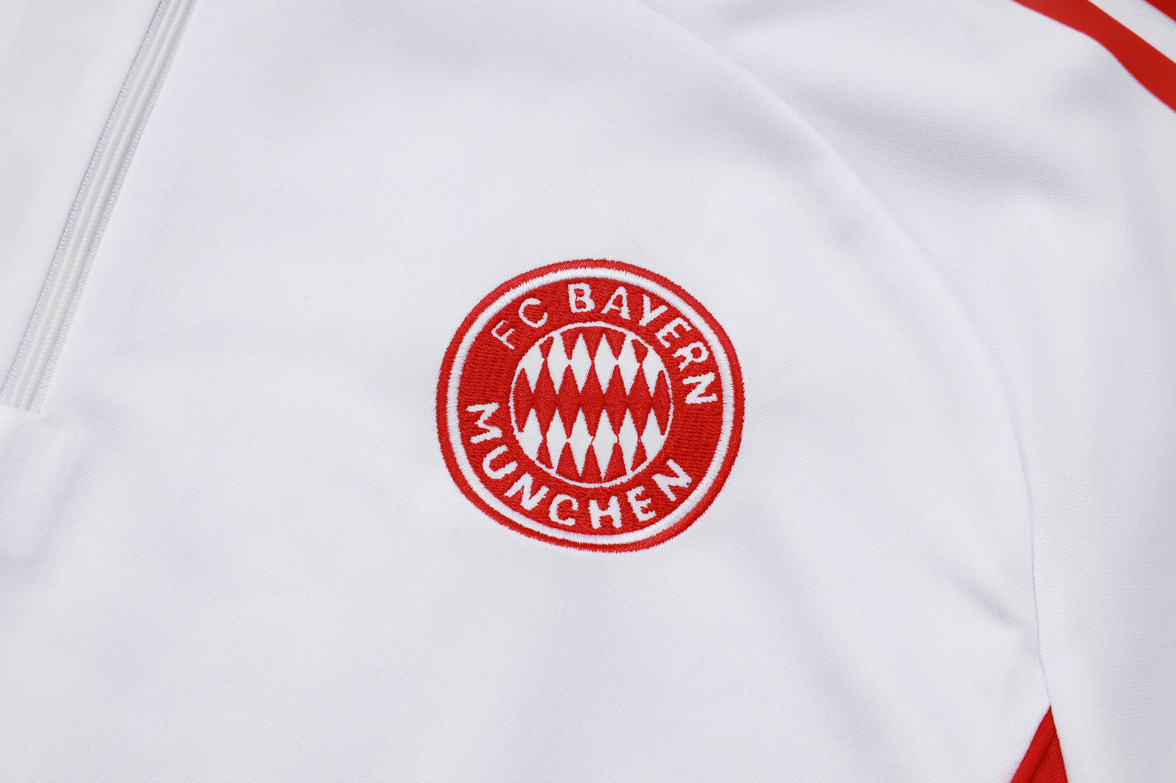 Bayern Munich Training Kit (Sweatshirt+Pants) White 2025/26