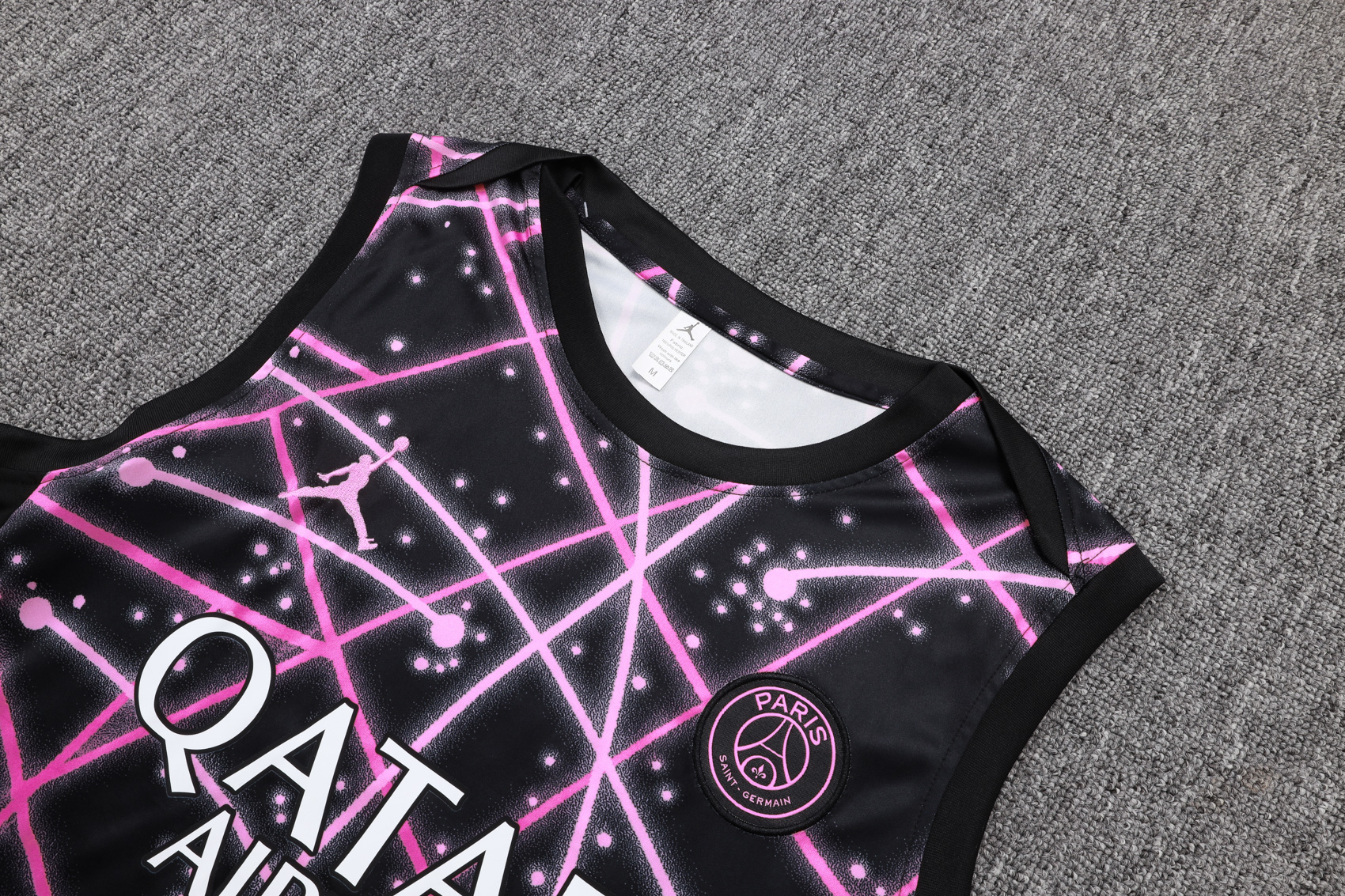 PSG Sleeveless Training Kit Black 2025/26