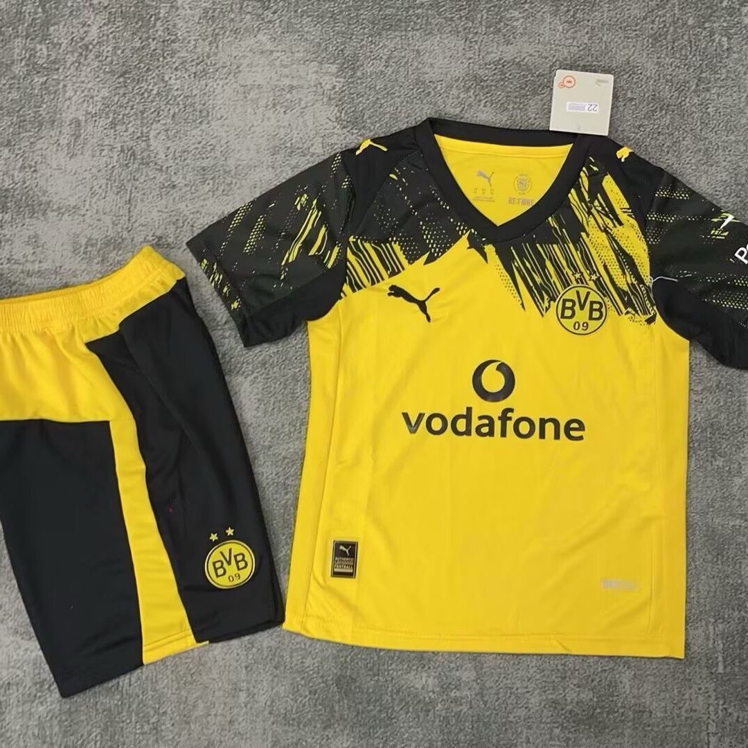Borussia Dortmund Home Kids Kit Jersey+Shorts 2025/26
