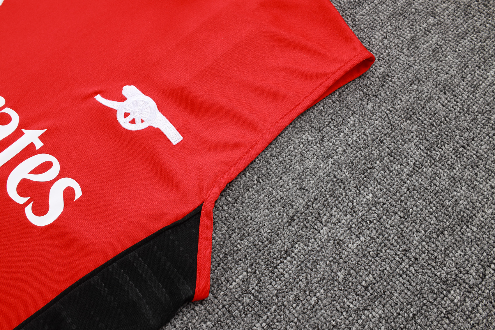 Arsenal Sleeveless Training Kit Red 2025/26